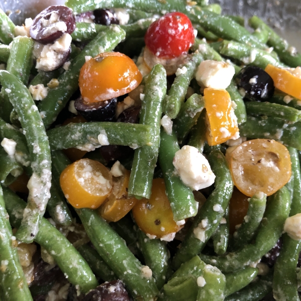 Marinated Green Beans with Olives, Tomatoes, and Feta