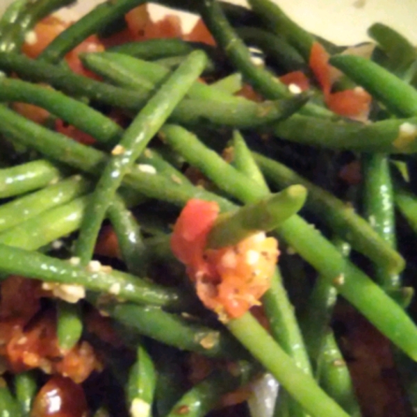 Marinated Green Beans with Olives, Tomatoes, and Feta