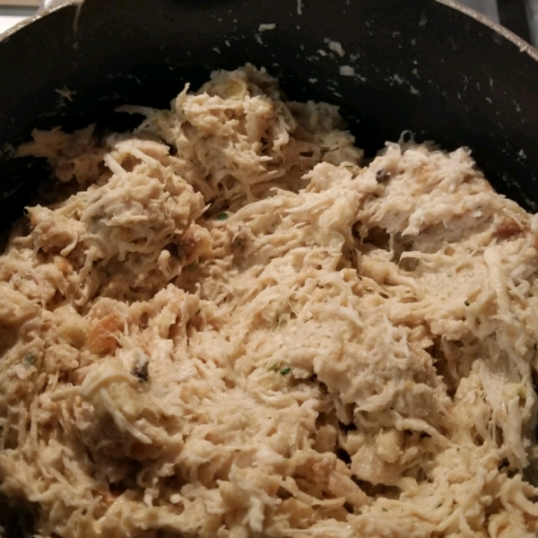 Hot Shredded Chicken Sandwiches