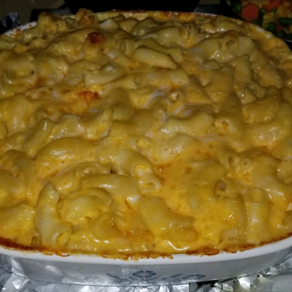 Mom's Baked Macaroni and Cheese