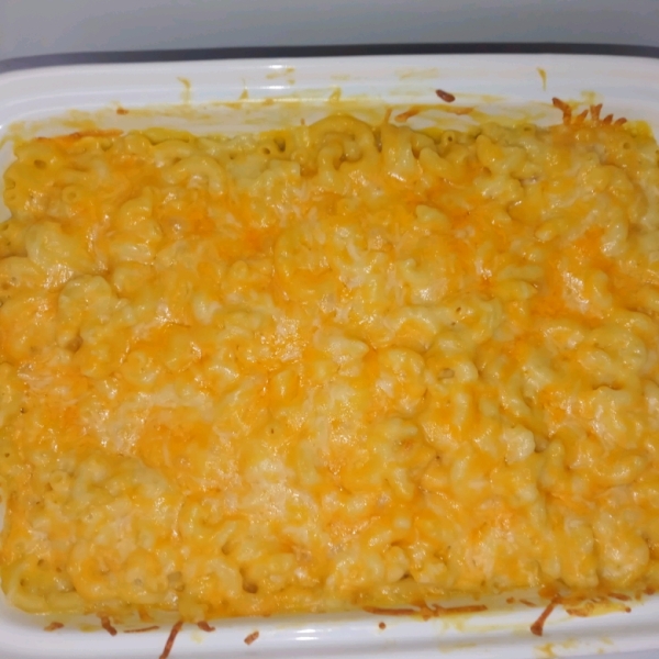 Mom's Baked Macaroni and Cheese