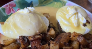 Easy, Tangy Hollandaise Sauce