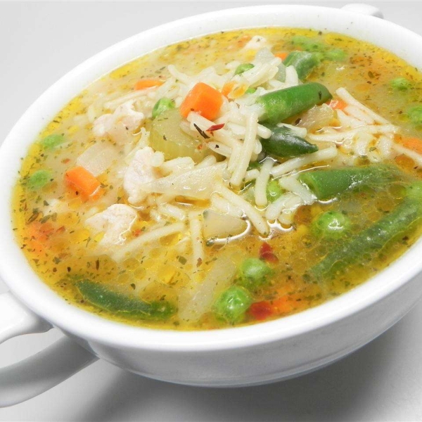 Becky's Gluten-Free Slow Cooker Chicken Vegetable Soup
