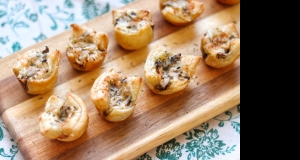 Gruyere-Mushroom Puff Pastry Bites