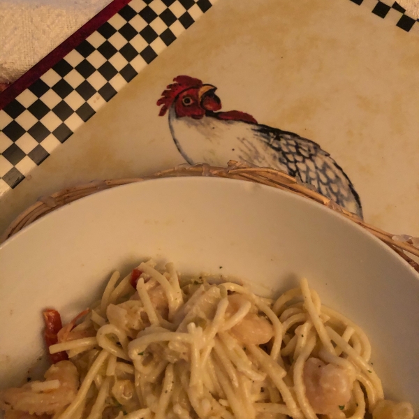 Mushroom Shrimp Alfredo Pasta