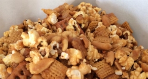 Caramel Corn and Pretzel Mix