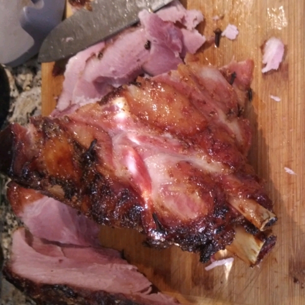 Baked Ham with Maple Glaze