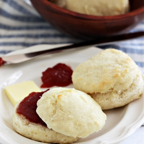 Two-Ingredient Cream Biscuits