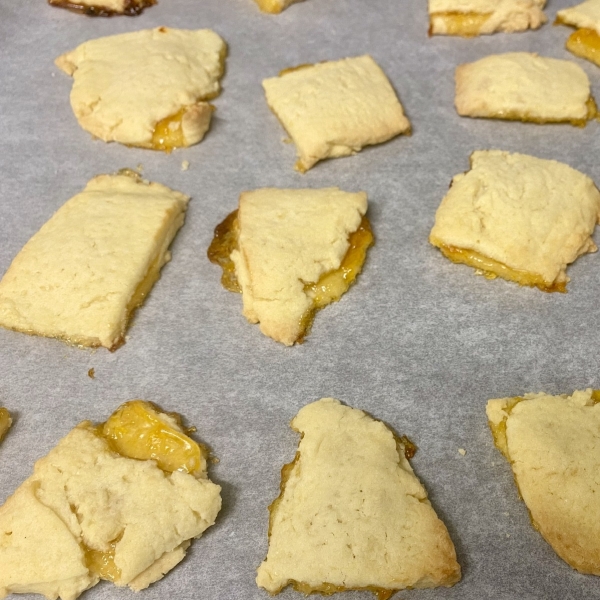 Apricot Cookies