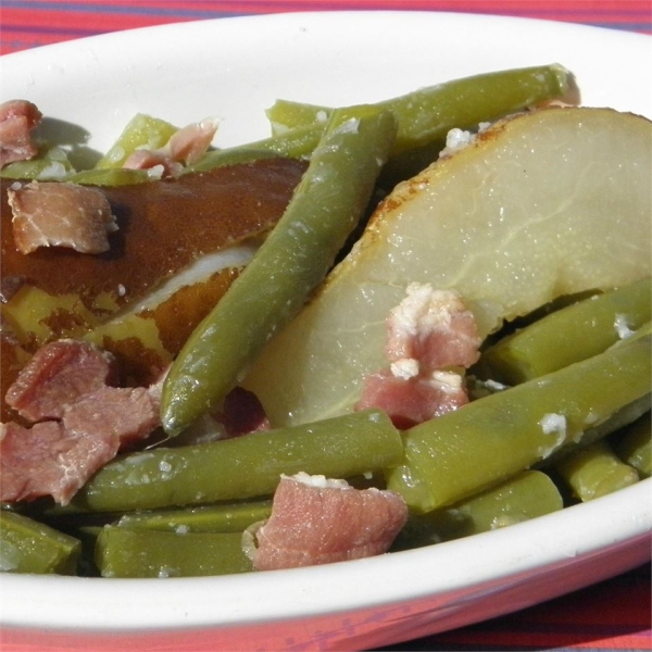 Green Beans and Pears with Bacon