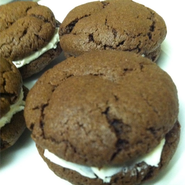 Homemade Chocolate Sandwich Cookies