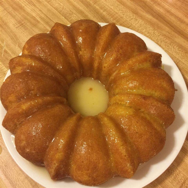 Mom's Apricot Nectar Cake