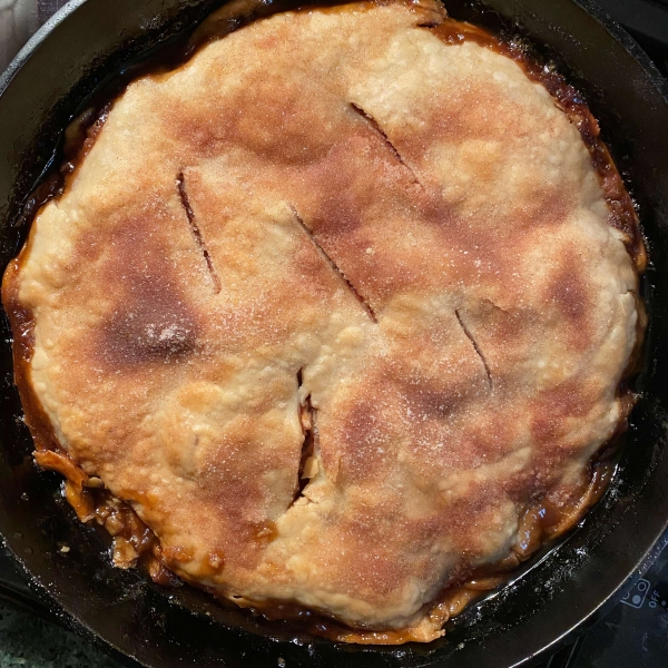 Iron Skillet Apple Pie