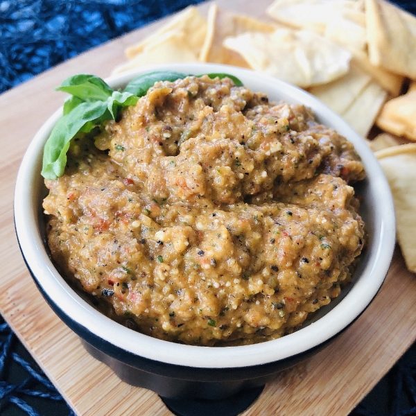 Mediterranean Grilled Eggplant Spread