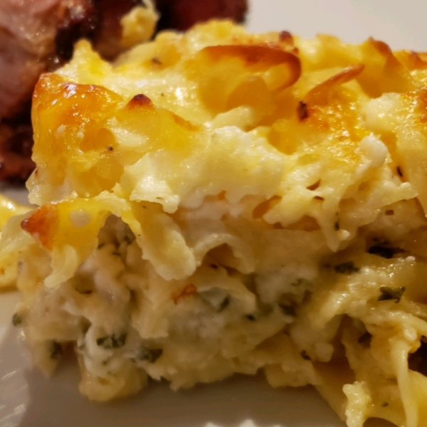 Mock Sou Boreg (Armenian Macaroni and Cheese)