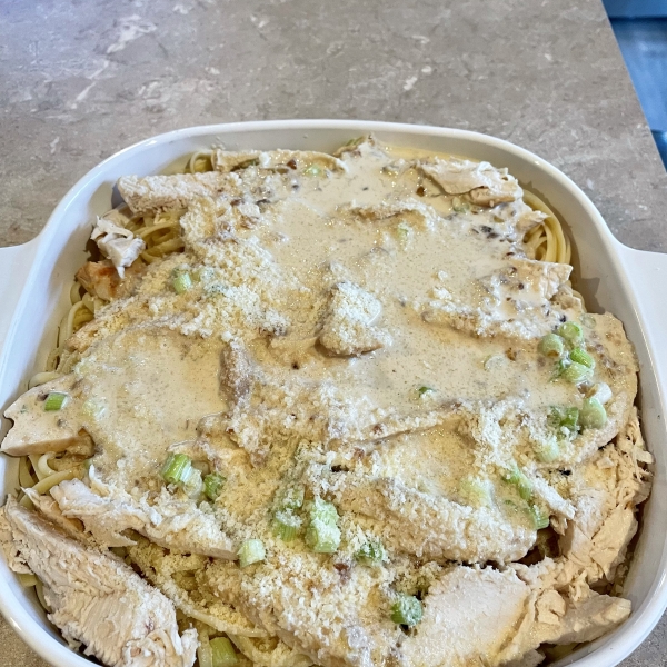 Creamy Chicken on Linguine