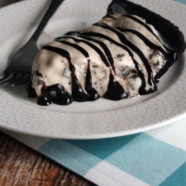 MiChoChi Ice Cream Pie (Mint Chocolate Chip)