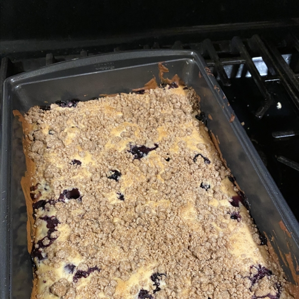 Blueberry Breakfast Crumb Cake