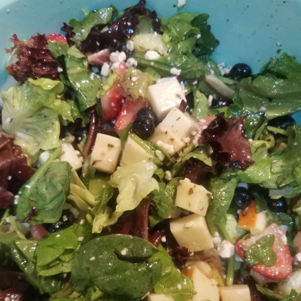 Berry Blend Salad