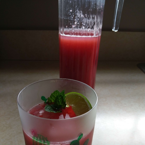 Mexican Strawberry Water (Agua de Fresa)