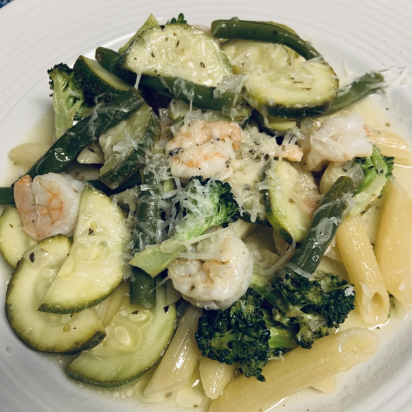 Elegant Penne with Asparagus and Shrimp