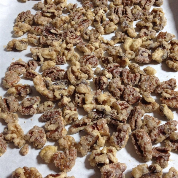 Spicy Glazed Pecans