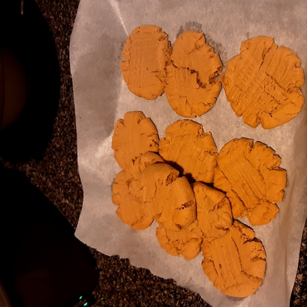 Soft Peanut Butter Cookies