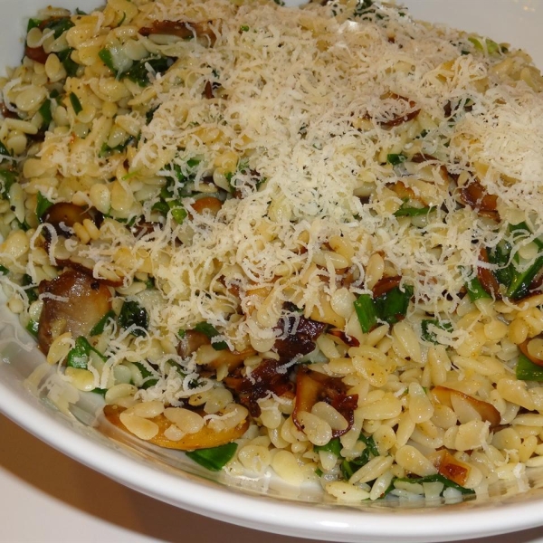 Orzo with Caramelized Mushrooms and Wilted Spinach