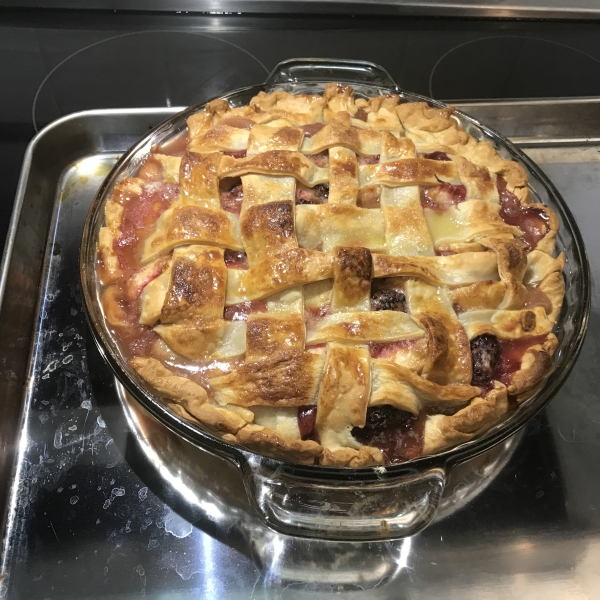 Cherry Berry Peach Pie