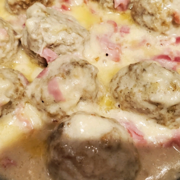 Keto Chicken Cordon Bleu Meatballs