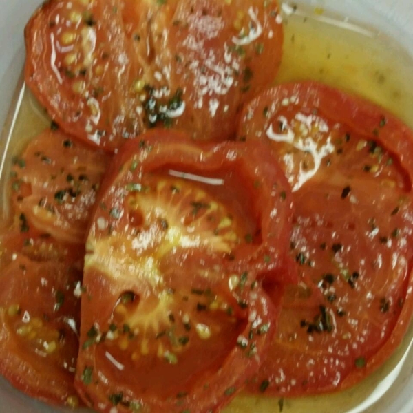 Roasted Roma Tomatoes and Garlic