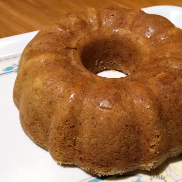Aunt Connie's Coconut Cake