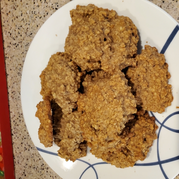 Vegan Oatmeal Raisin Cookies