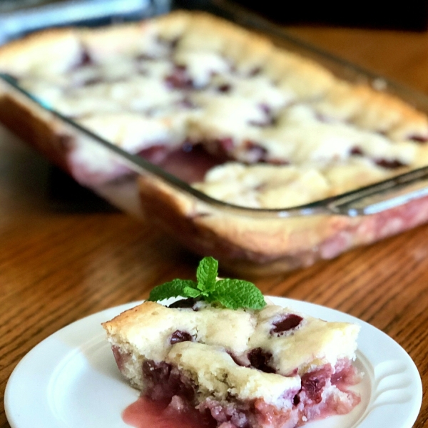 Cherry Dump Pudding Cake