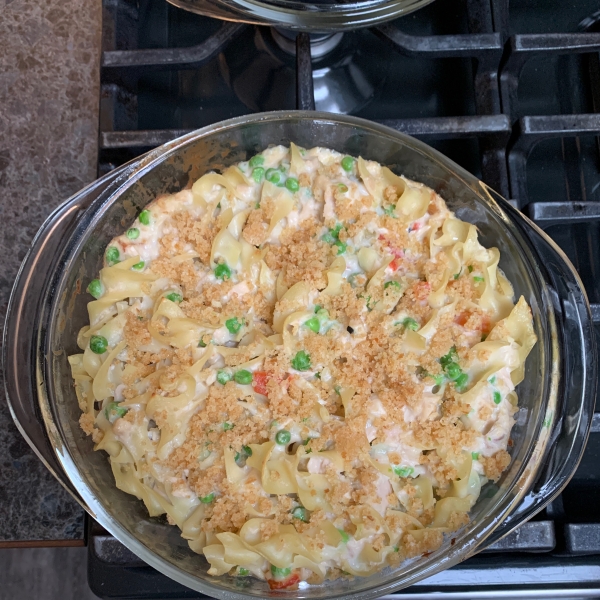 Classic Tuna Noodle Casserole