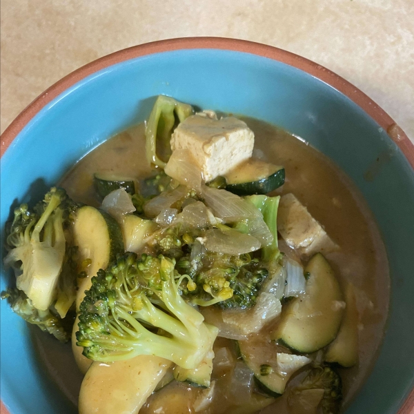 Vegan Keto-Friendly Thai Yellow Curry