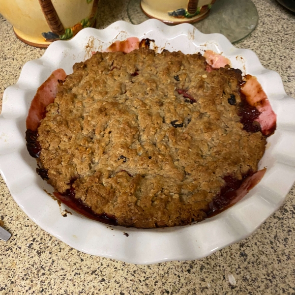 Glenn's Rhubarb Crumble