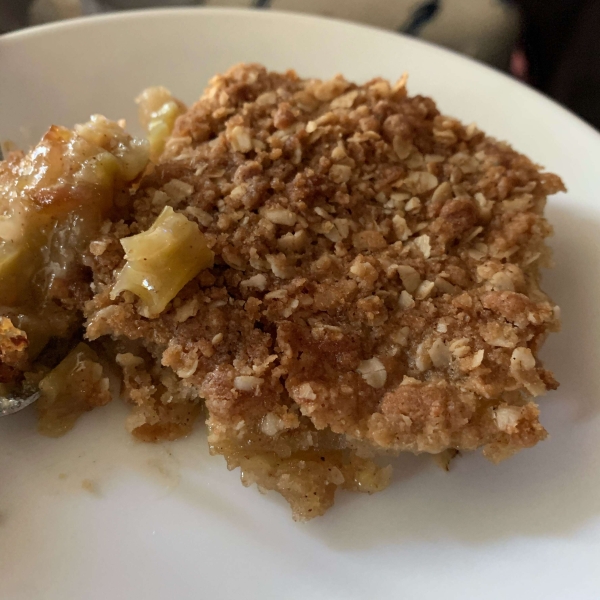 Glenn's Rhubarb Crumble