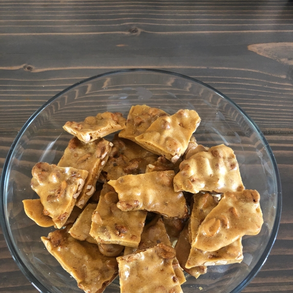 Microwave Oven Peanut Brittle