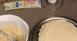 Mom's Buttercream Frosting