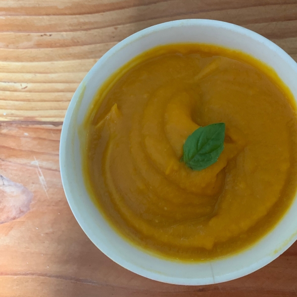 Roasted Pumpkin Soup with Apple and Ginger