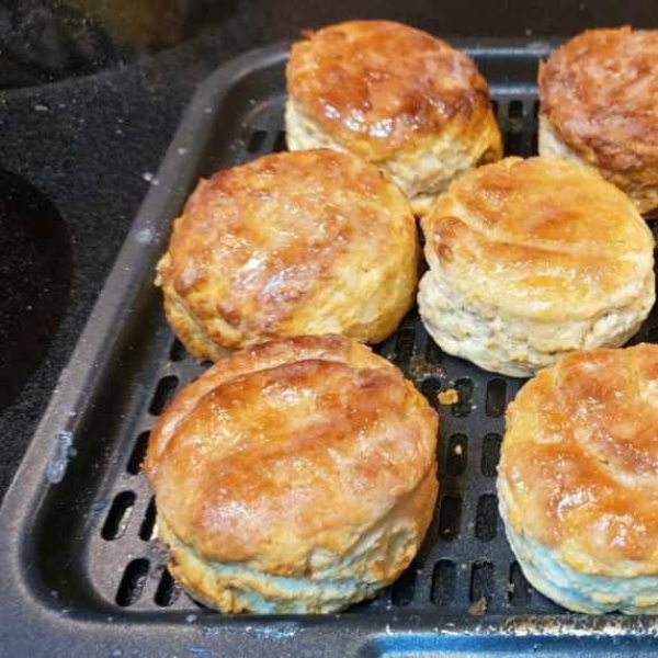 Air Fryer Buttermilk Biscuits