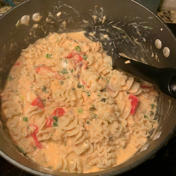 Pasta with Creamy Smoked Salmon and Dill