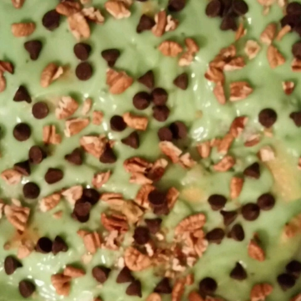 Easy Pistachio English Toffee Ice Box Cake