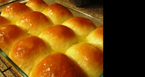 Grandma's Old-Fashioned Yeast Rolls