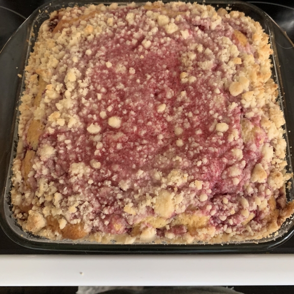 Raspberry-Sour Cream Crumb Cake