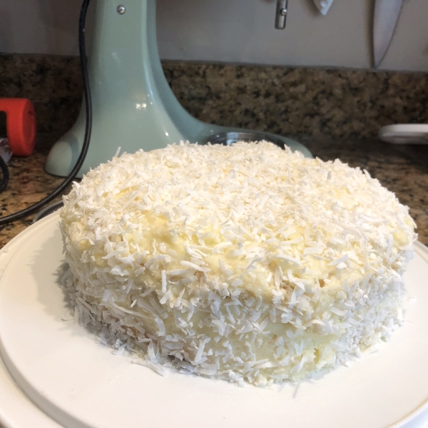 Creamy Coconut Cake