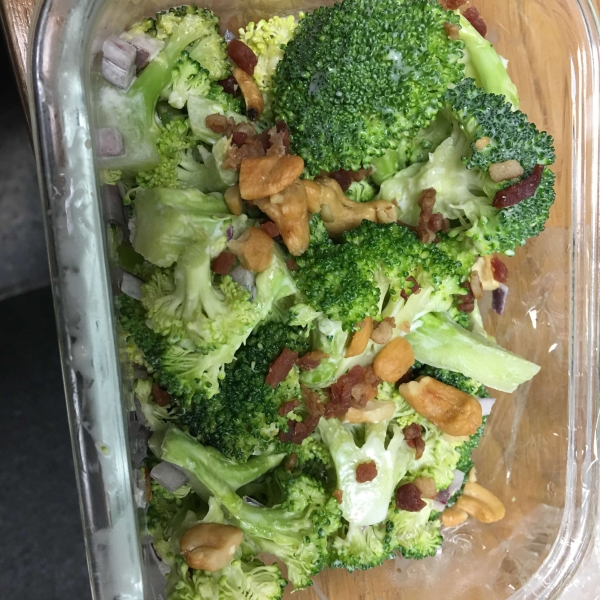 Broccoli Cashew Salad