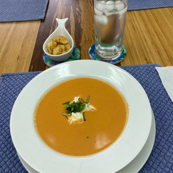 How to Make Tomato Bisque