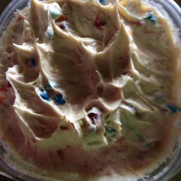 Holly's Chocolate Chip Cookie Dough Dip